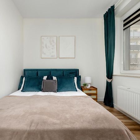 Apartment Rakowska Warsaw Wlochy By Noclegi Renters Eksteriør billede