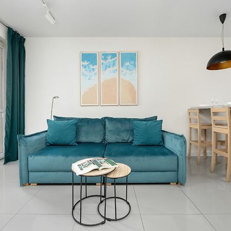 Apartment Rakowska Warsaw Wlochy By Noclegi Renters Eksteriør billede