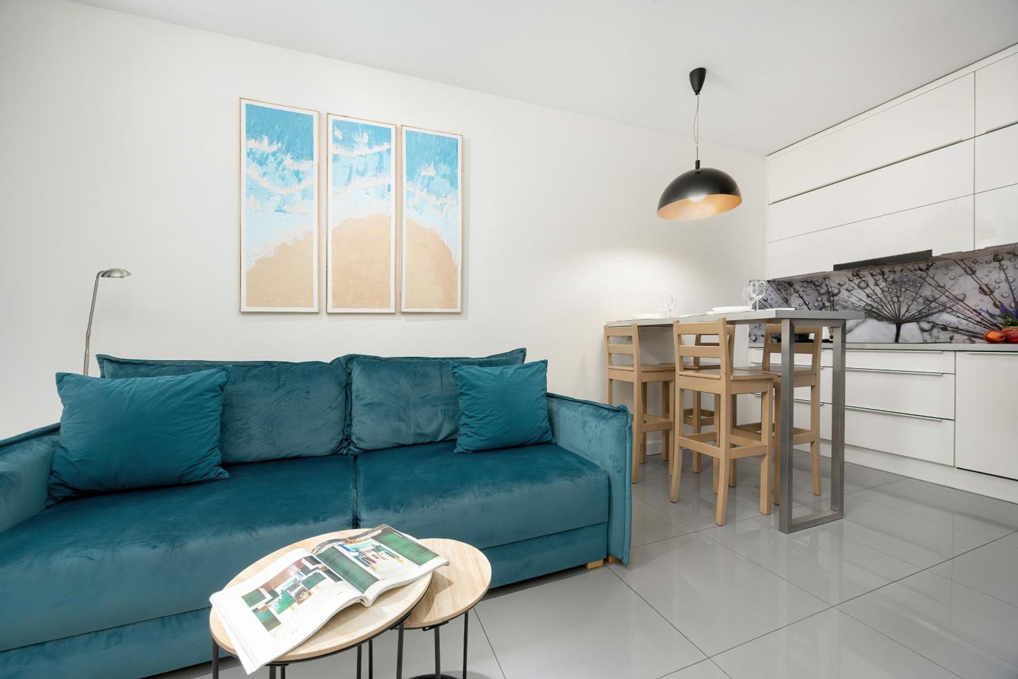 Apartment Rakowska Warsaw Wlochy By Noclegi Renters Eksteriør billede