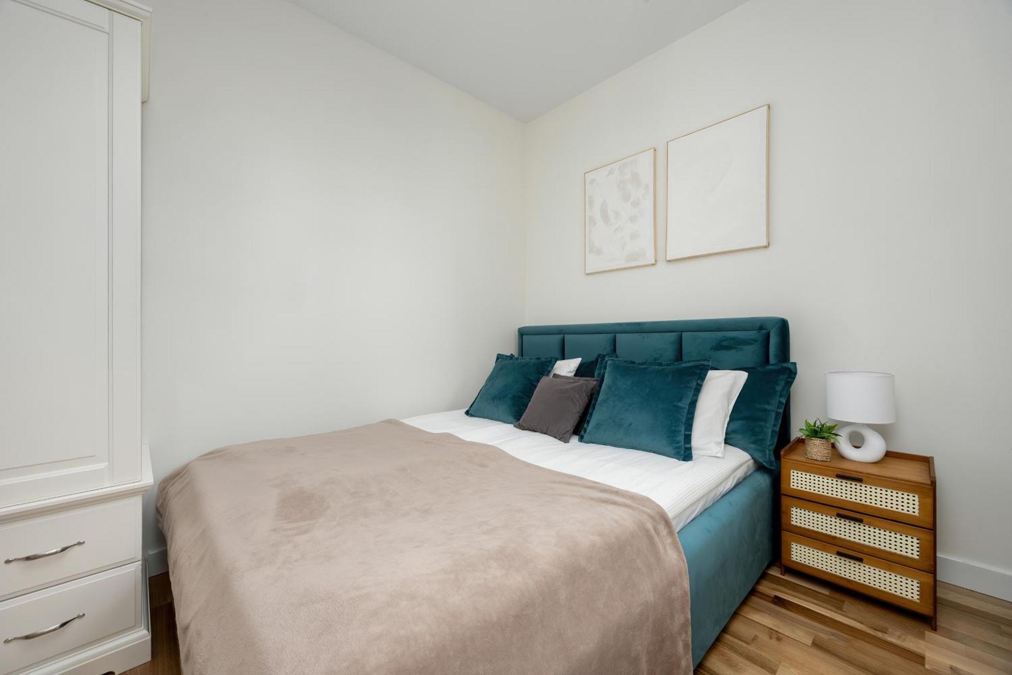 Apartment Rakowska Warsaw Wlochy By Noclegi Renters Eksteriør billede
