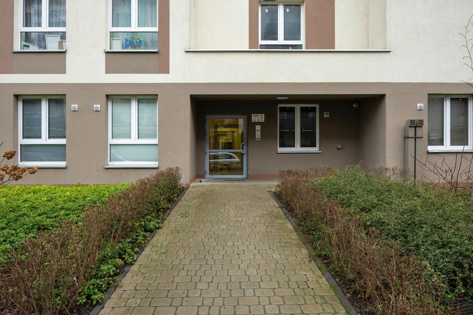 Apartment Rakowska Warsaw Wlochy By Noclegi Renters Eksteriør billede